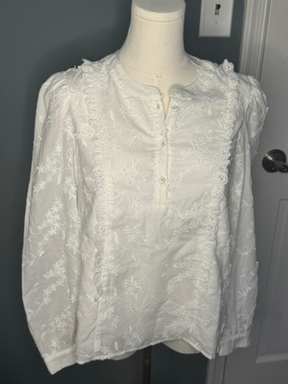 NWT Cartolina Margaret Embroidered White Blouse XS
